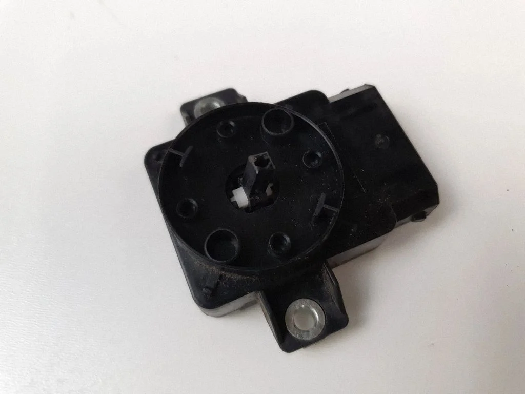 Seat control switch – Audi A4 Allroad B8 (2008-2016)