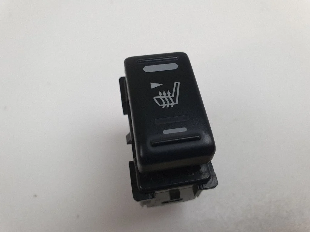 Istmesoojenduse lüliti – Nissan Navara D40 (2004-2015)