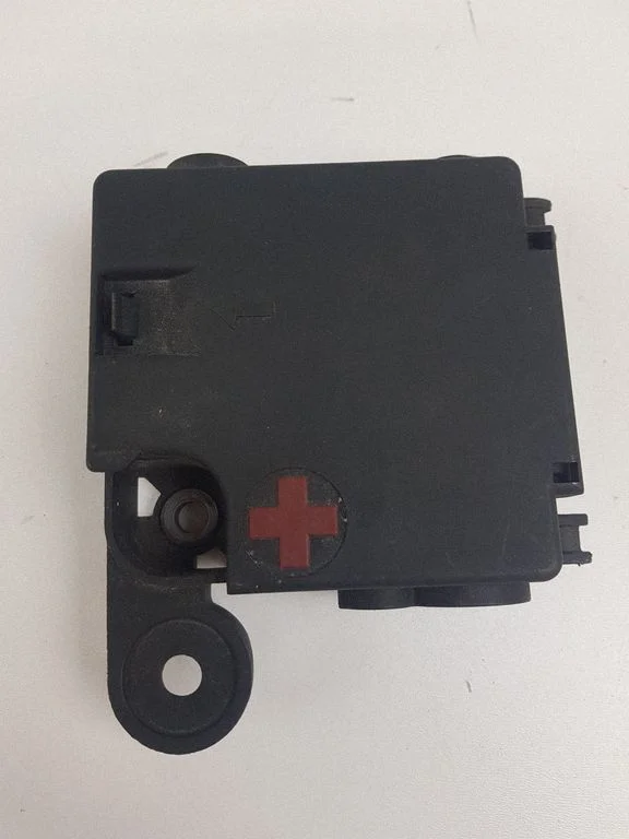 Current control relay – Audi A4 Allroad B8 (2008-2016)