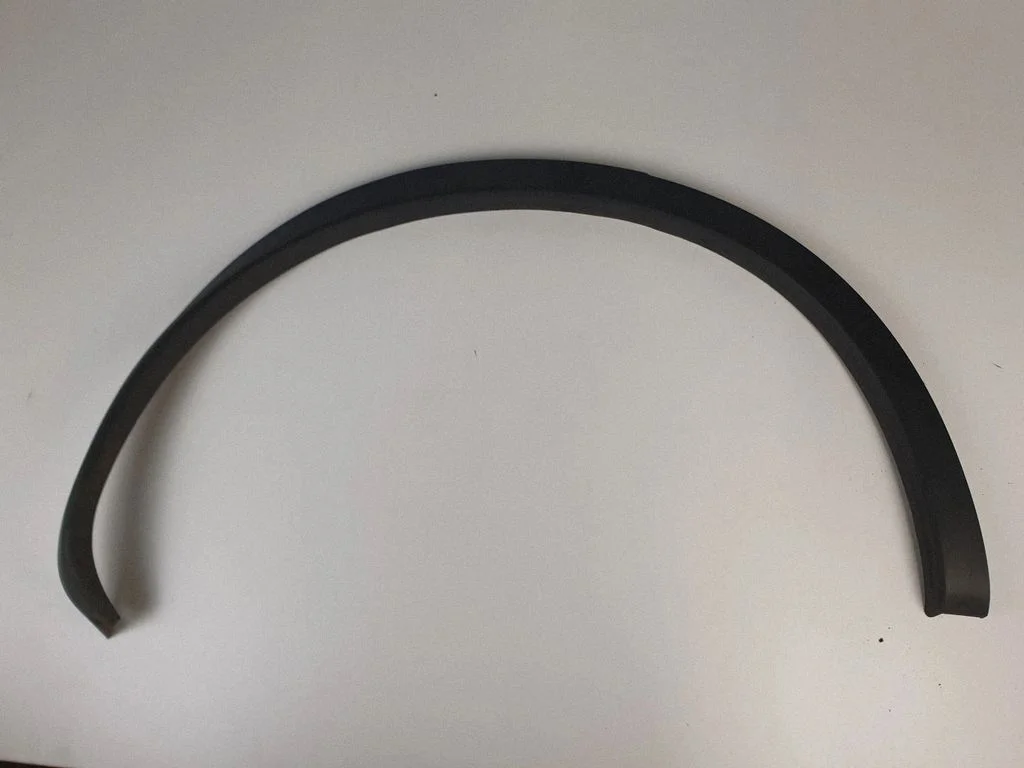 Rear arch trim 93828JD000