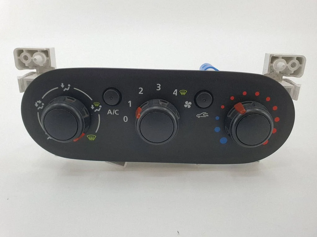Climate control unit – Renault Trafic III (X82) (2014-)
