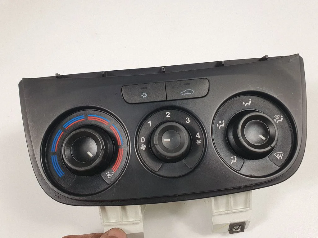 Climate control unit 735498657 – Opel Combo D (2011-2017)