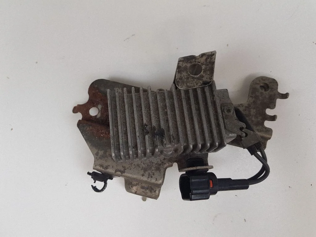 Kütusepumba juhtplokk – Lexus GS 300 350 430 450H (2005-2012)