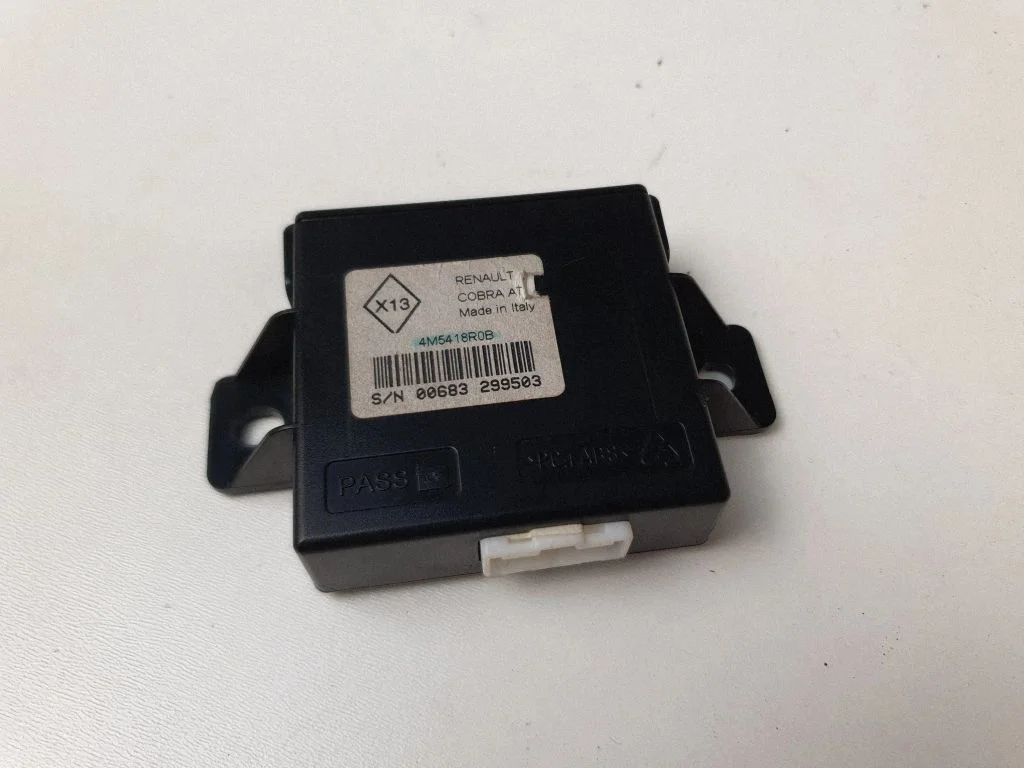 Alarm control unit/module – Renault Scenic III - Grand scenic III (2009-2016)