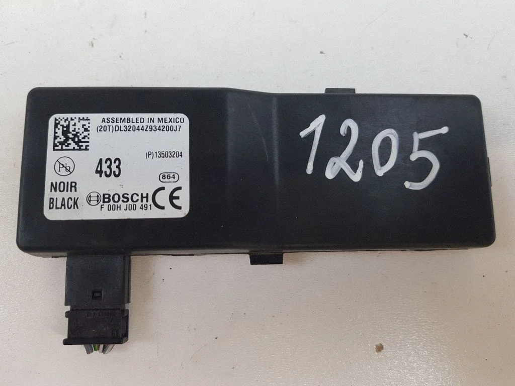 Door central lock control unit/module 13503204 – Opel Astra H (2004-2012)