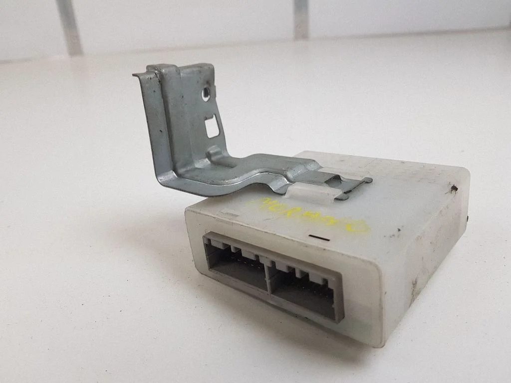 Centrālās slēgšanas vadības bloks 28550CC000