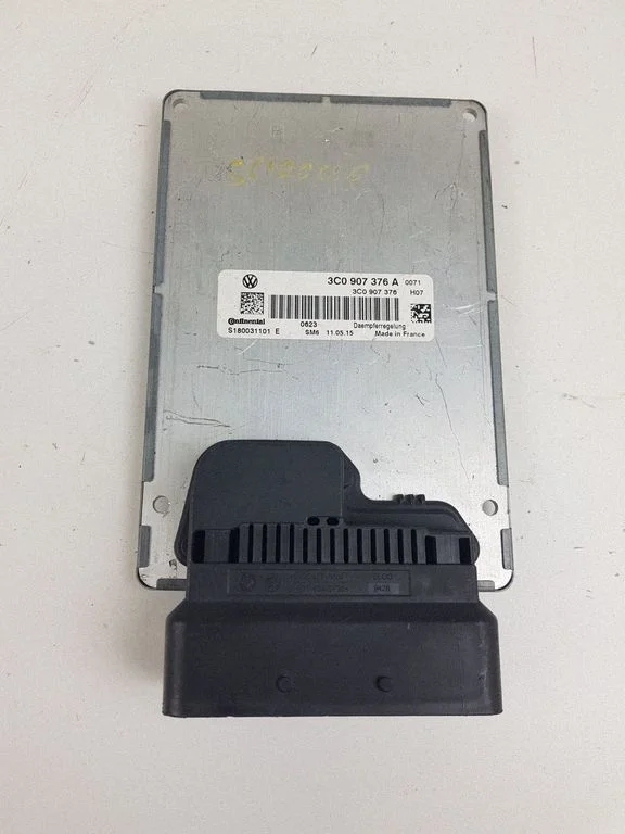 Suspension control unit/module – Volkswagen Scirocco (2008-2016)