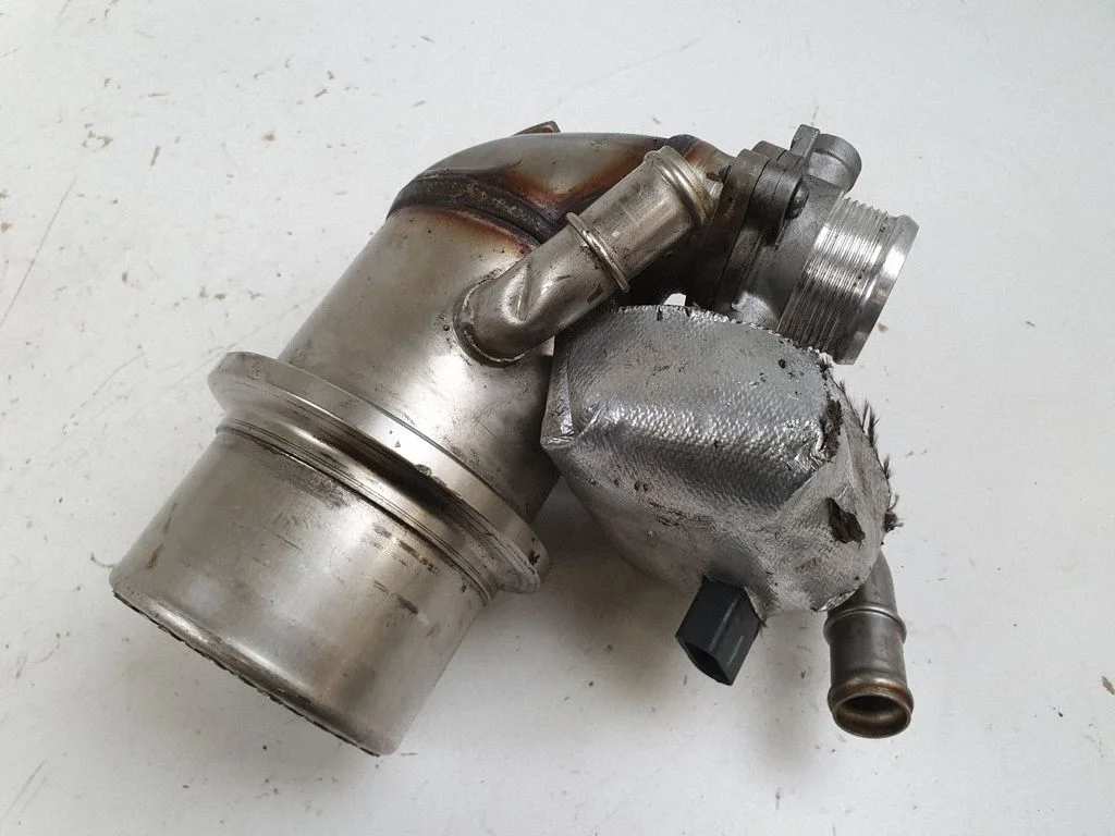 EGR valve cooler 04L131512BG