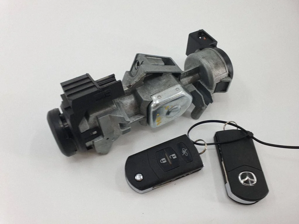 Süütelukk – Mazda 3 I (2007-2008)