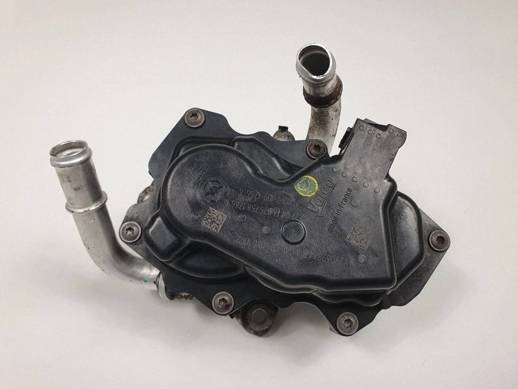EGR valve 04L131501S