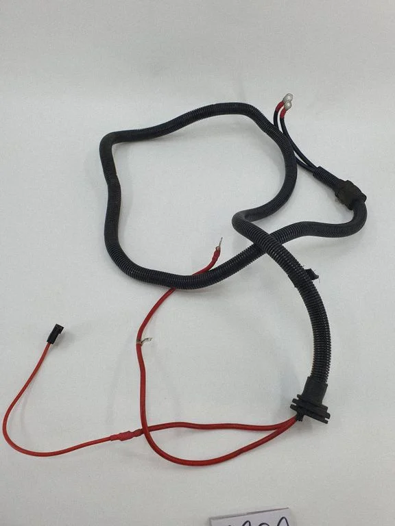 Positive cable (battery) – Land Rover Range Rover L322 (2002-2012)