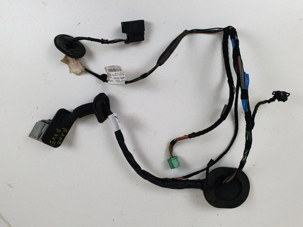 Rear door wiring loom YMM502831B