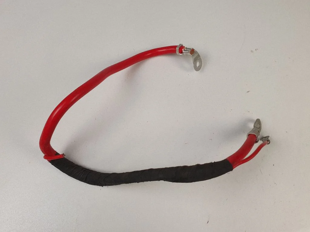 Positive cable (battery)