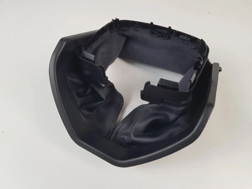Steering wheel column trim A2126800408