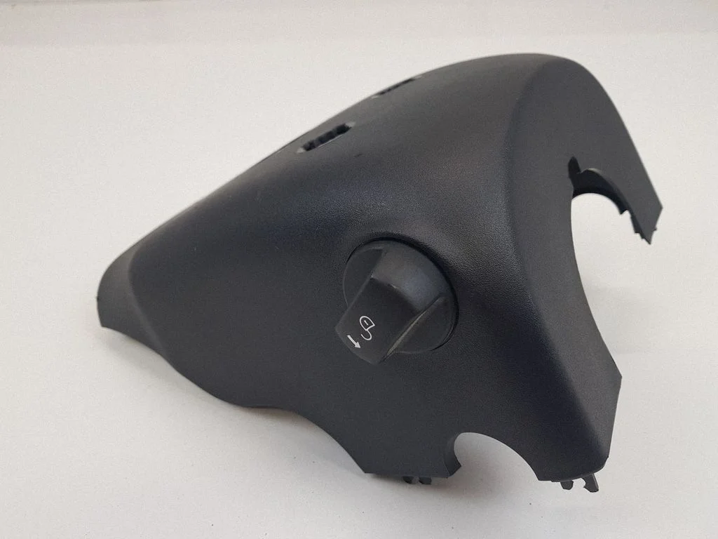Steering wheel column trim GX733F900AC