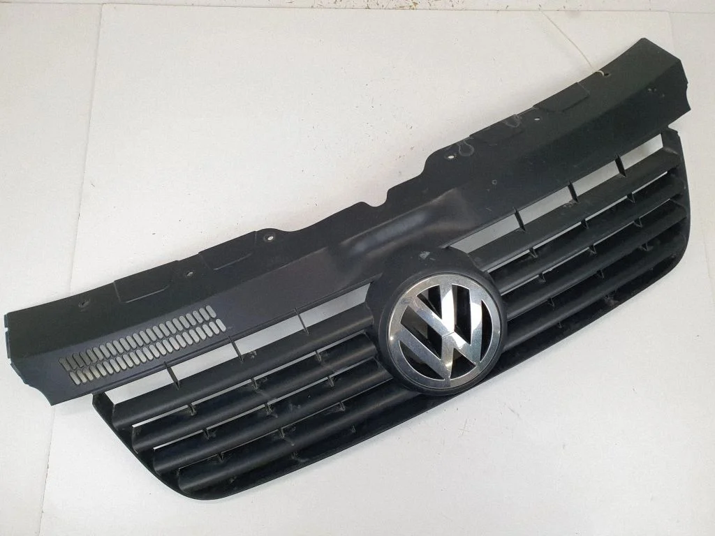 Front grill 7H0807101 – Volkswagen Transporter - Caravelle T5 (2003-2015)