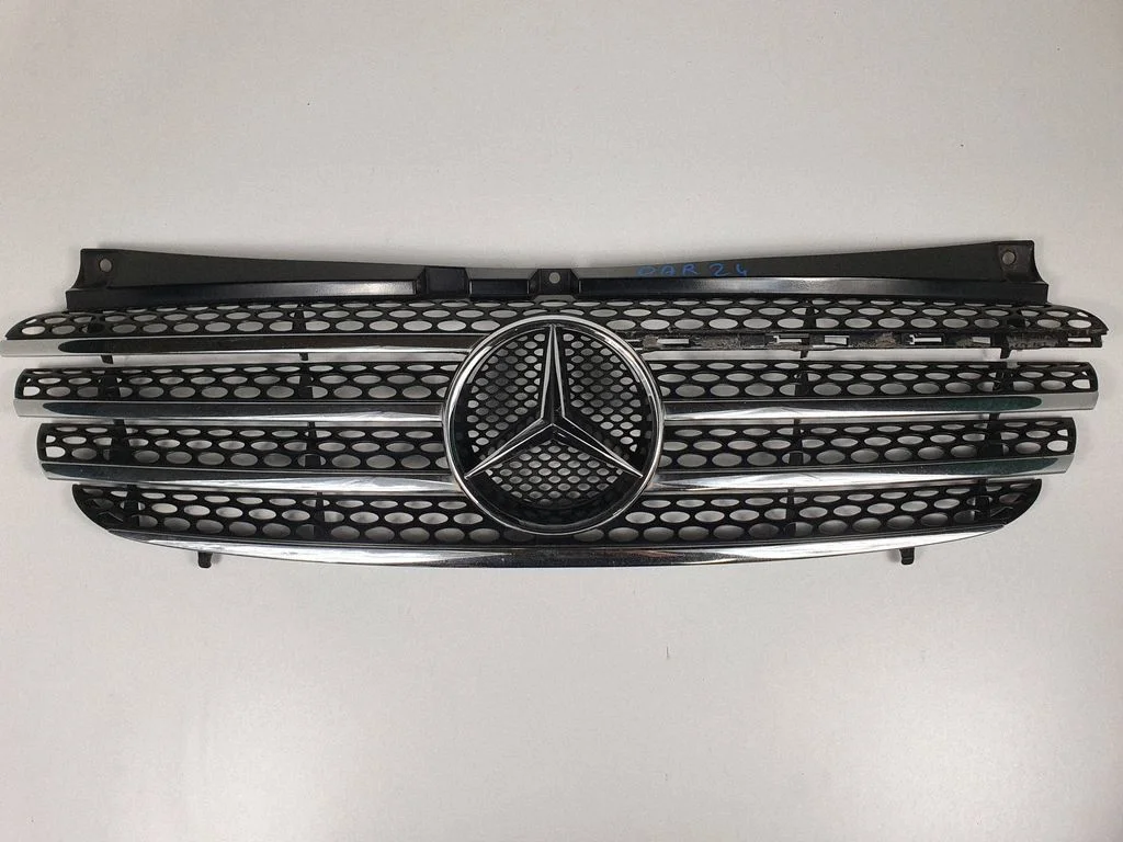 Front grill – Mercedes-Benz Vito Viano W639 (2003-2014)