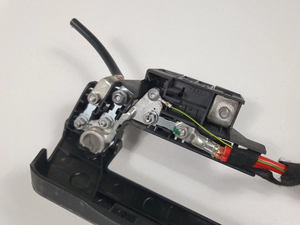 Positive wiring loom