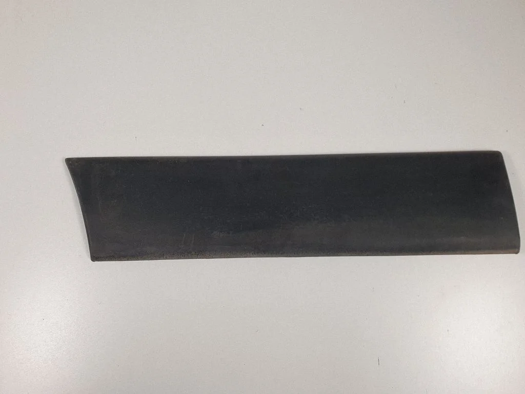 Listwa drzwi przednich 1304013070 – Fiat Ducato (2002-2006)