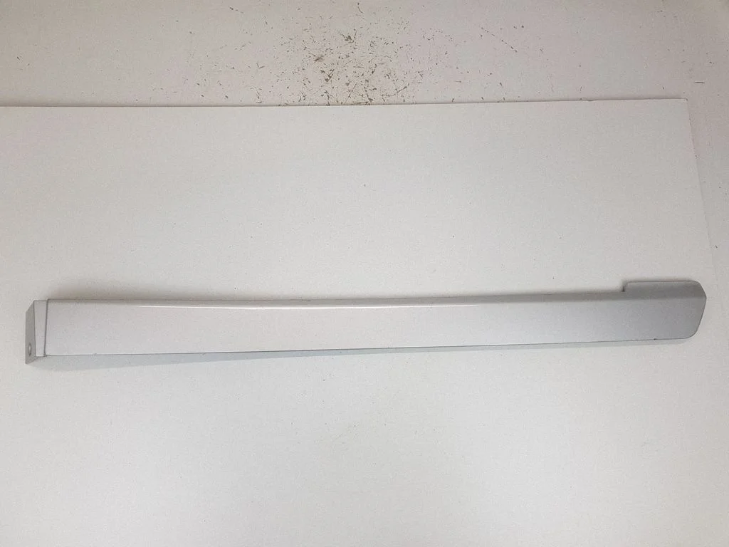 Listwa drzwi przesuwnych – Mercedes-Benz Vito Viano W639 (2003-2014)