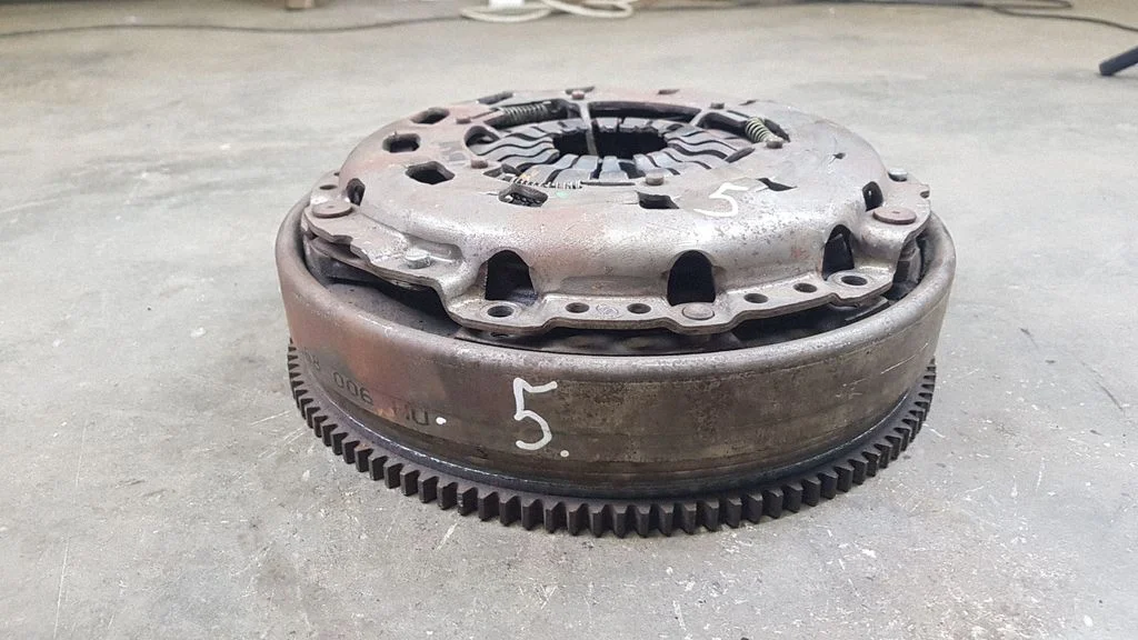 Dual mass flywheel 7568006 – BMW 3 Series E90 E91 (2005-2012)