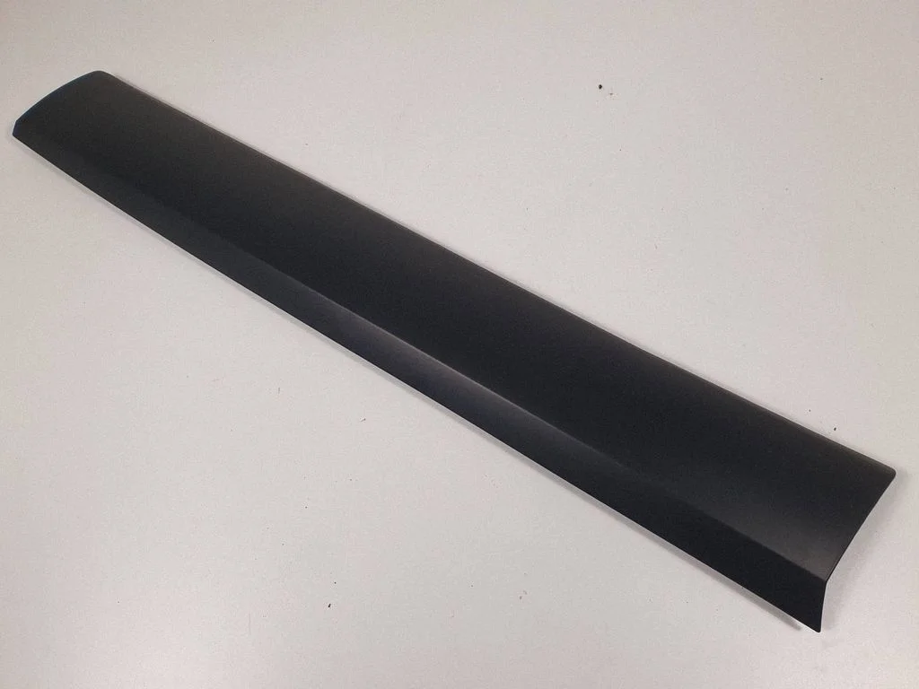 Esiukse liist (mold) HK8321064A
