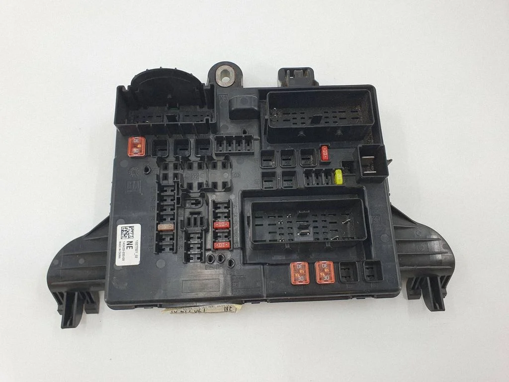 Fuse module 13277321
