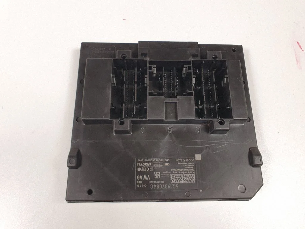 Comfort/convenience module 5Q1937084C