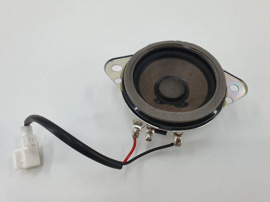 Front door speaker – Hyundai i40 (2011-)