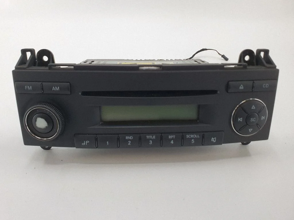 Radio/CD/DVD/GPS head unit A9068201486