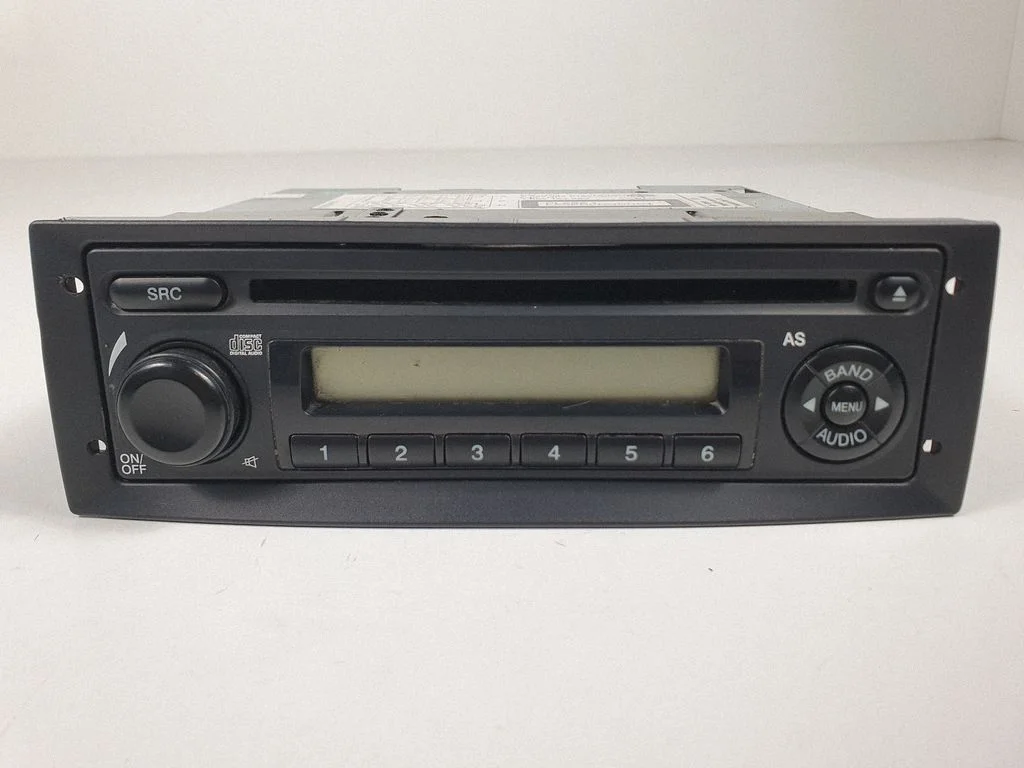 Radio/CD/DVD/GPS head unit 7649354516 – Opel Combo D (2011-2017)