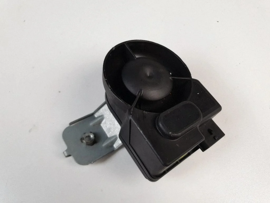Alarm system siren – Nissan Qashqai+2 (2008-2010)