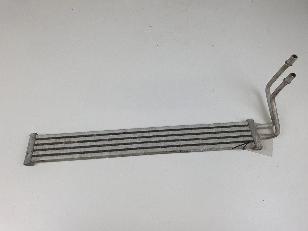 Power steering radiator – BMW 5 Series F10 F11 (2009-2016)