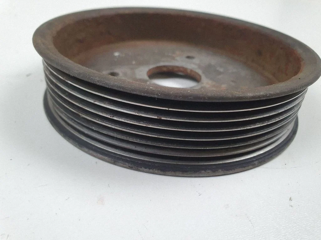 Power steering pump pulley – Renault Trafic II (X83) (2001-2014)