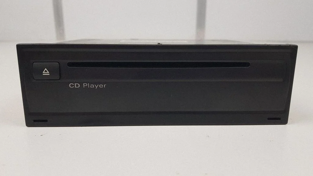 CD/DVD mainītājs 4F0035729D