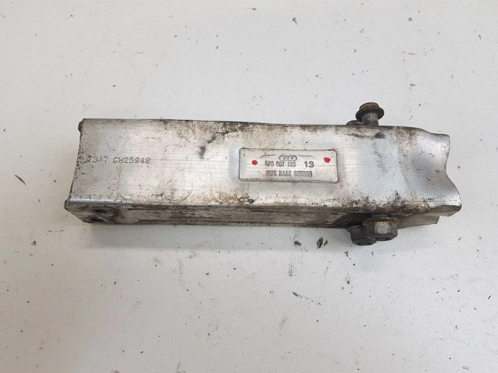Front bumper shock/impact absorber 4F0807133