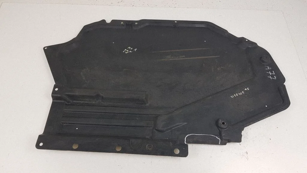 Rear underbody cover/under tray 7158405