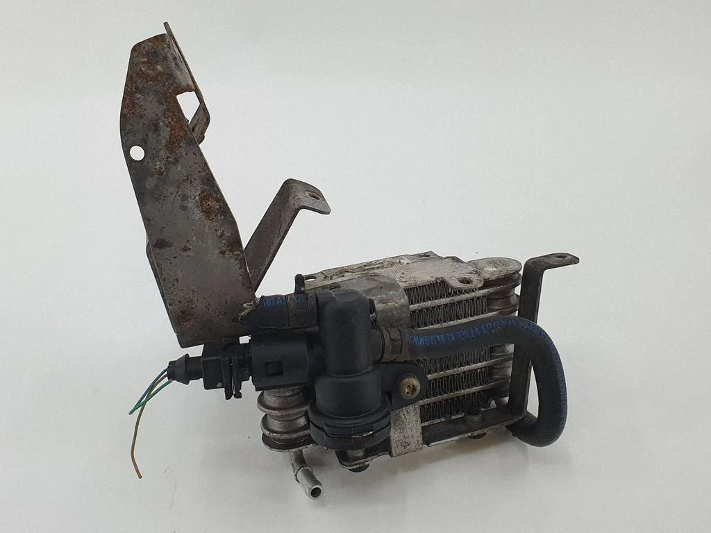 Fuel cooler (radiator) – Land Rover Range Rover L322 (2002-2012)