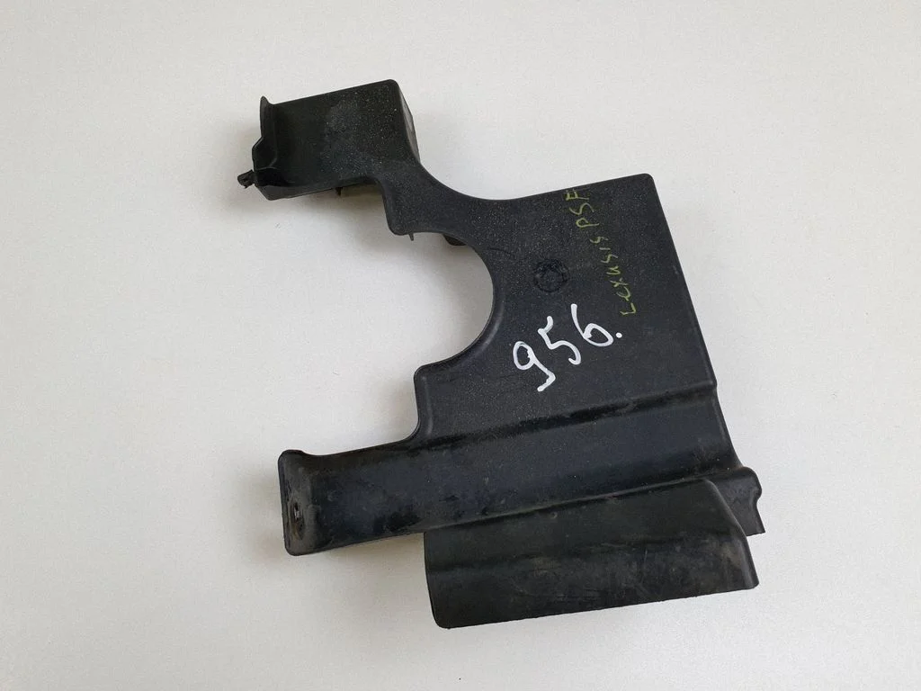 Eesmise vedrustuse põhjakaitse – Lexus IS 220D-250-350 (2006-2013)