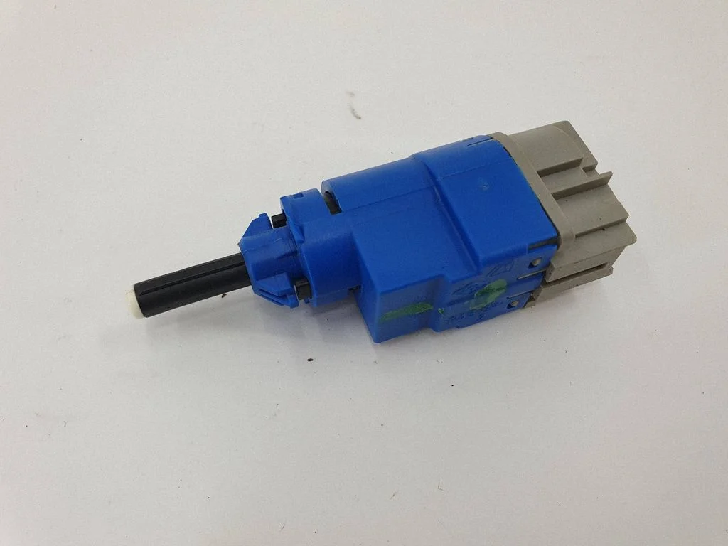 Sajūga pedāļa sensors 253255192R
