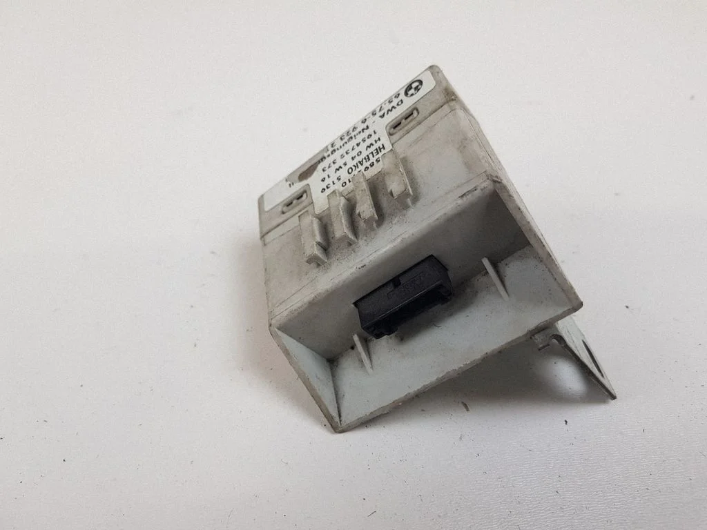 Yaw turn rate sensor 6923215