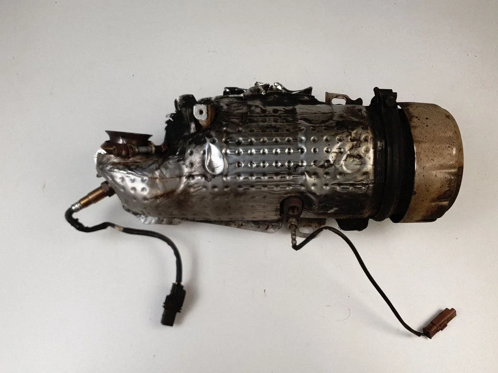 Katalüsaator/ FAP/DPF tahkete osakeste filter