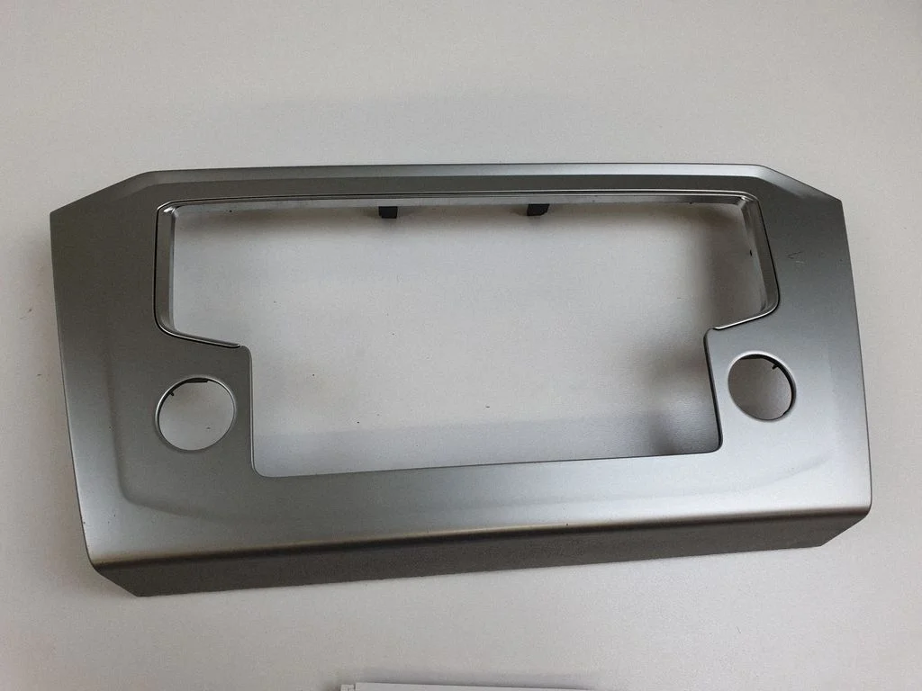 Radio/GPS head unit trim 3G2858069