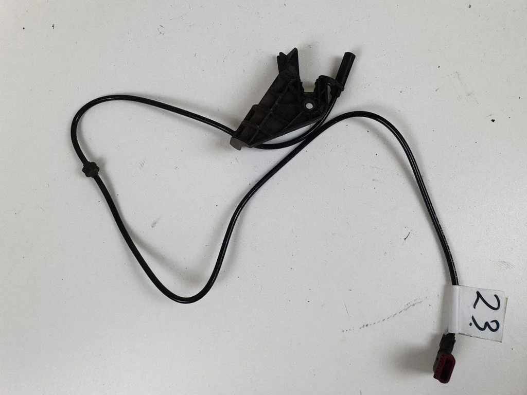 ABS rear brake sensor – Mercedes-Benz C-Class AMG W204 (2007-2014)