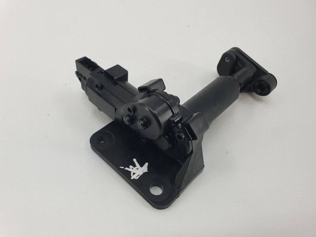 Vent window/glass motor – Chrysler Town & Country V (2008-2016)