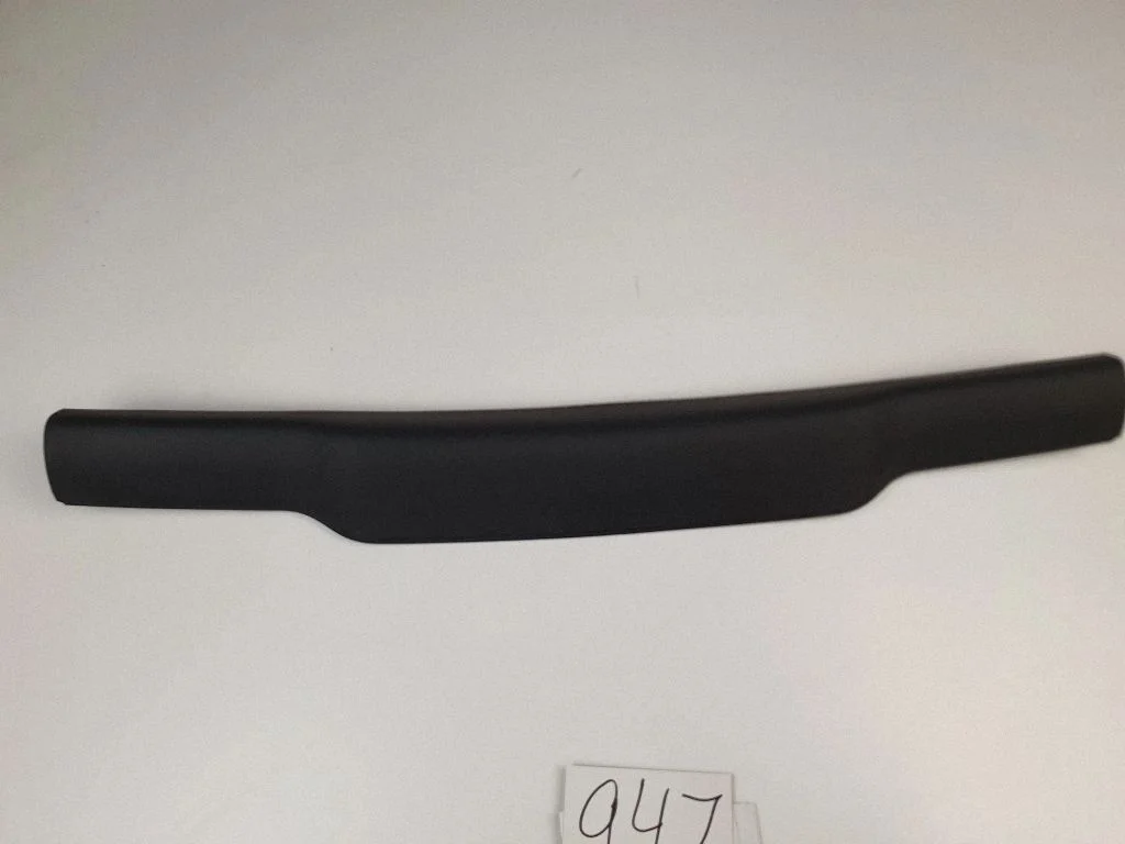 Listwa klapy bagażnika 7302706