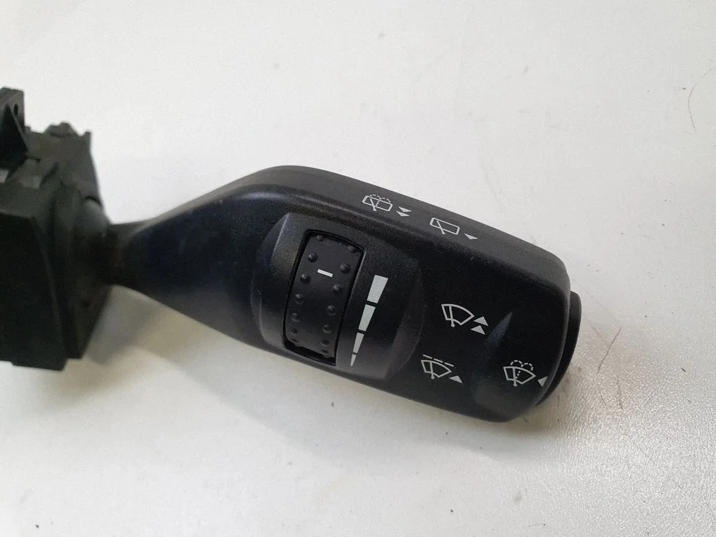Wiper control stalk 6G9T17A553AE