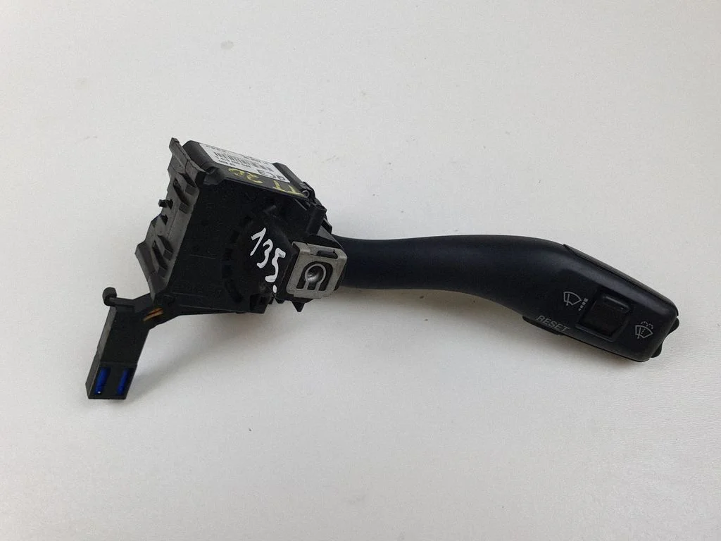 Wiper control stalk – Audi TT TTS Mk2 (2006-2014)