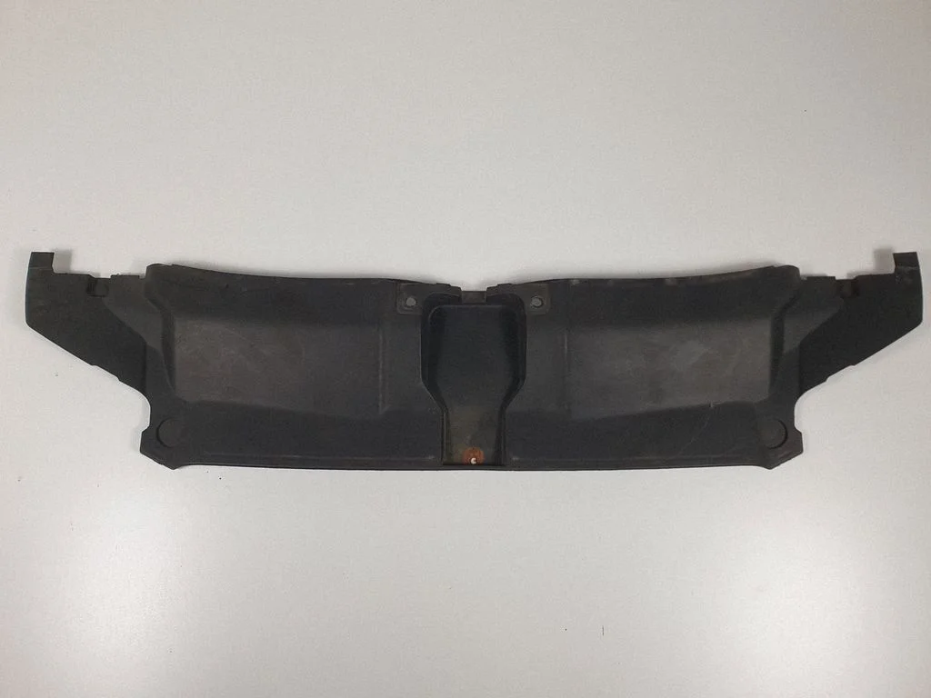 Radiaatori tugipaneeli ülaosa 4G0807081 – Audi A6 S6 C7 4G (2011-2018)
