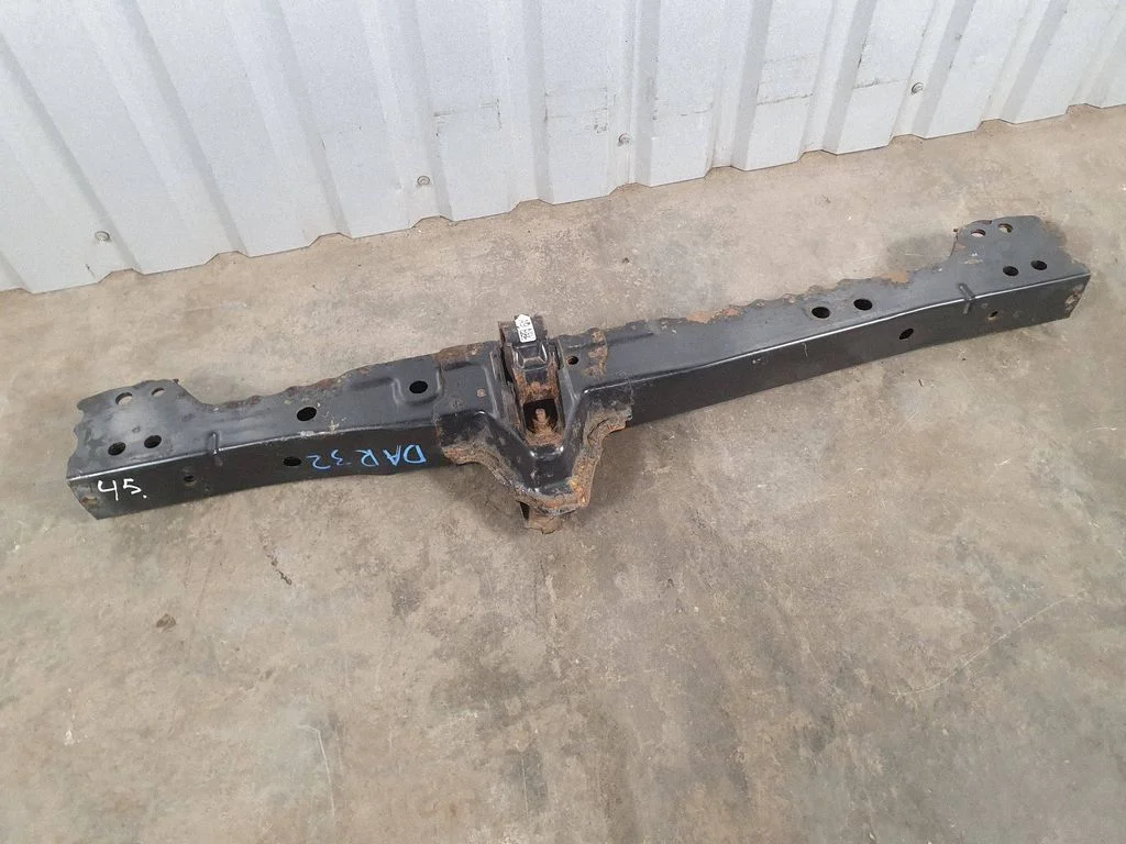 Bottom radiator support slam panel